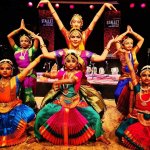 Bollywood-dans och indisk klassisk dans